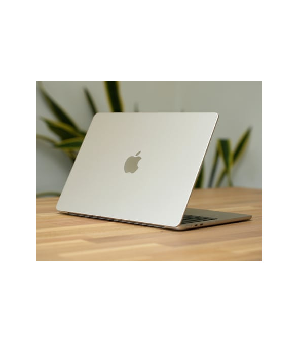 MacBook Air M5